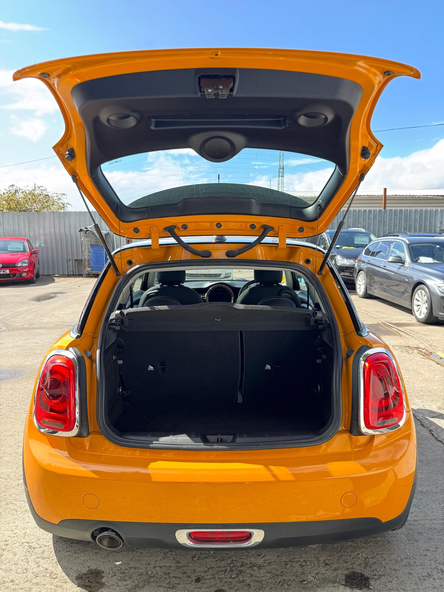 Used MINI Cooper 2014 for sale - 76420731: Photo 11