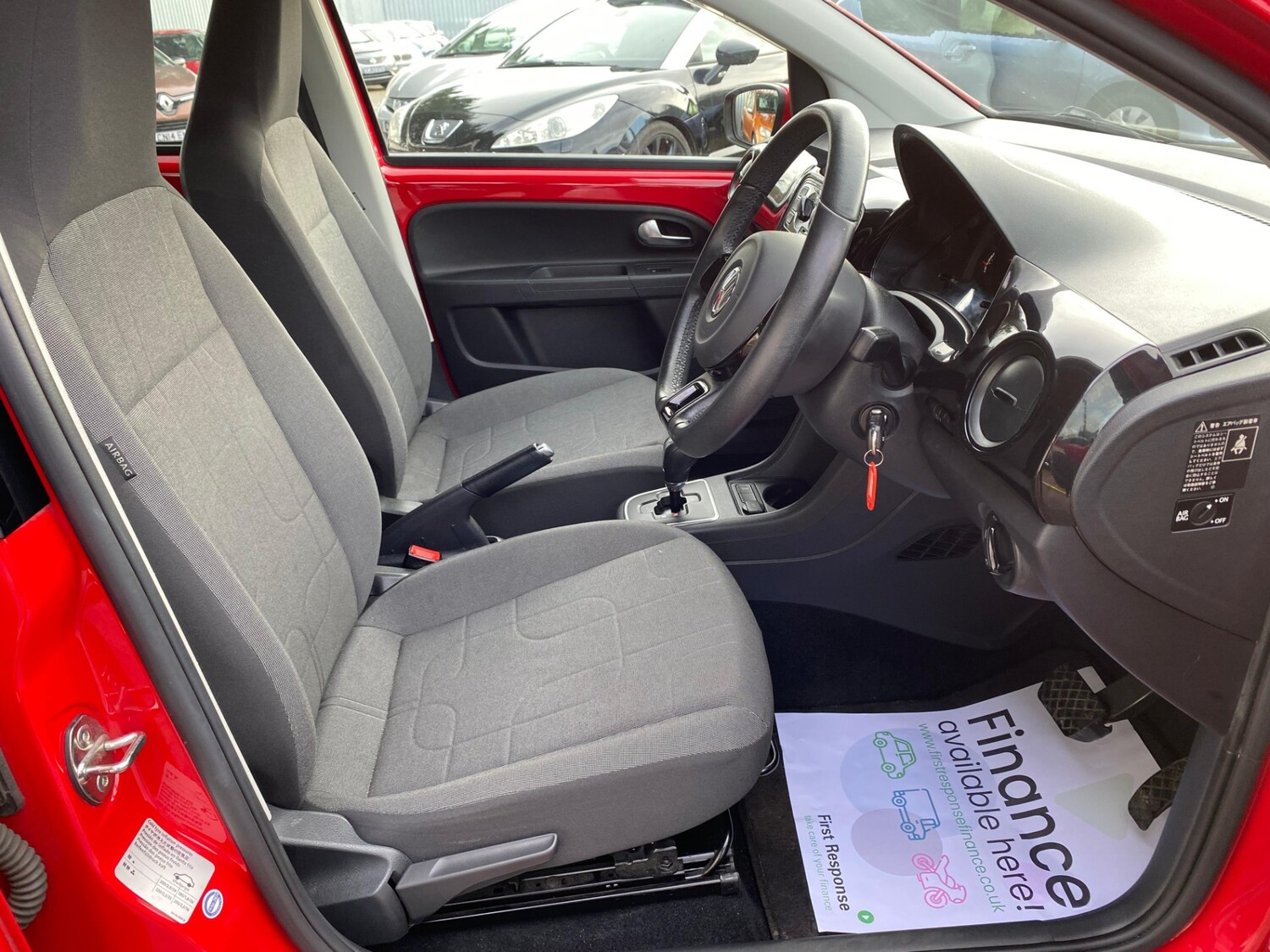 Used Volkswagen up! 2015 for sale - 77728895: Photo 14