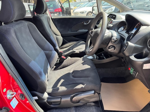 Used Honda Fit 2011 for sale - 76206485: Photo 14