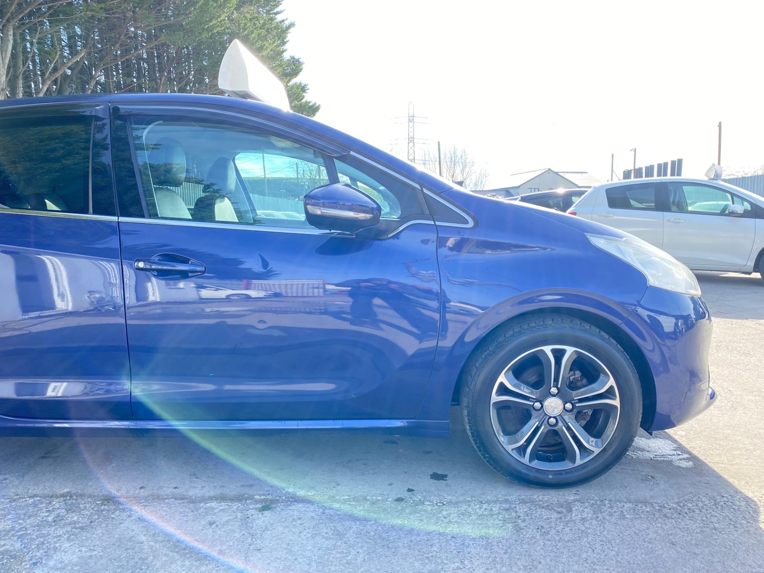 Used Peugeot 208 2015 for sale - 78035643: Photo 5