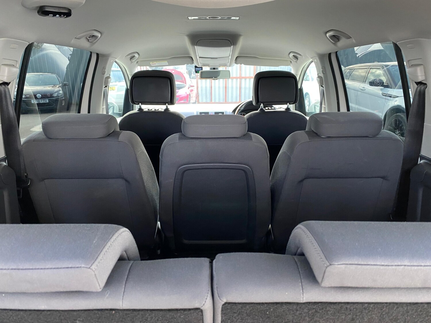 Used Volkswagen Touran 2013 for sale - 77841689: Photo 13