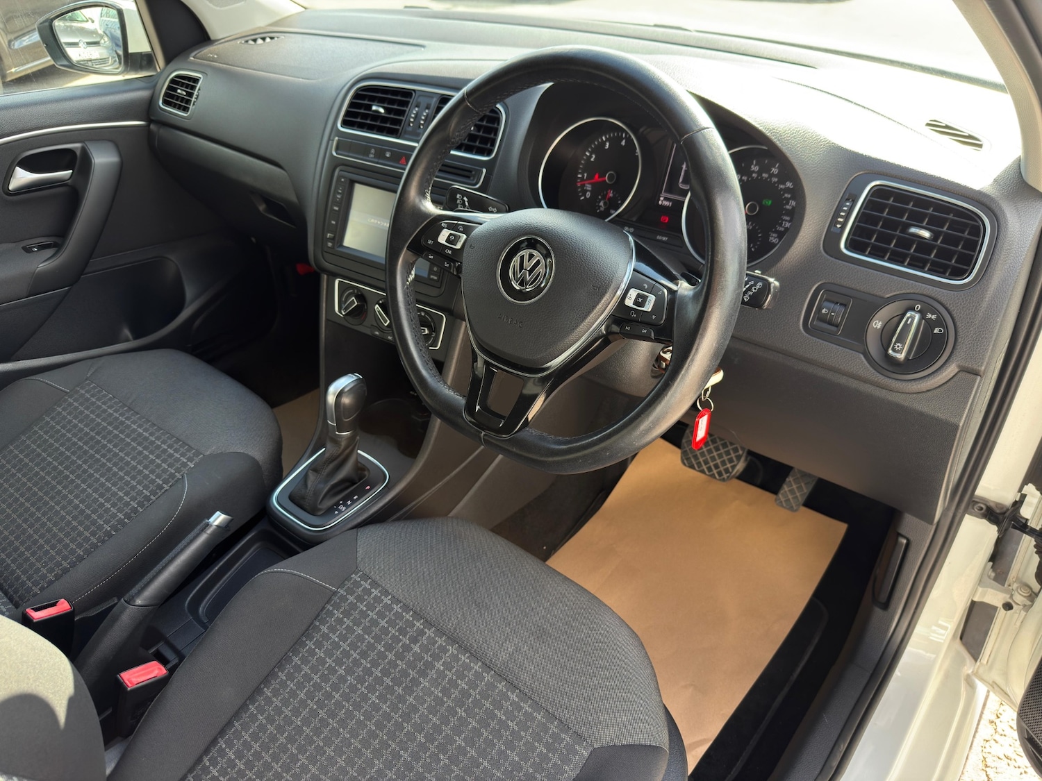 Used Volkswagen Polo 2025 for sale - 77050521: Photo 13