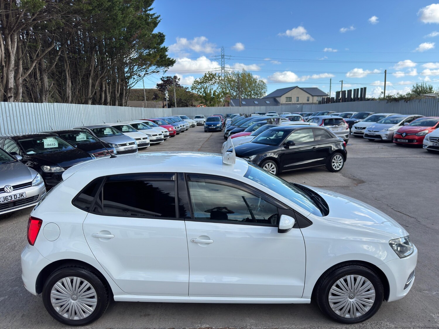 Used Volkswagen Polo 2015 for sale - 76840407: Photo 43