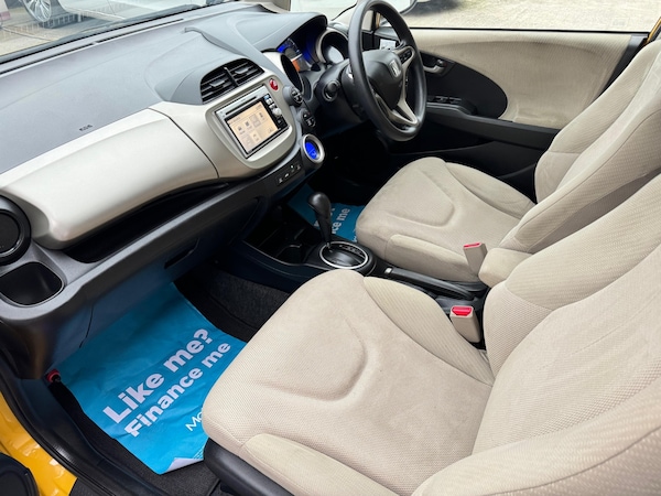 Used Honda Fit 2010 for sale - 76206461: Photo 31