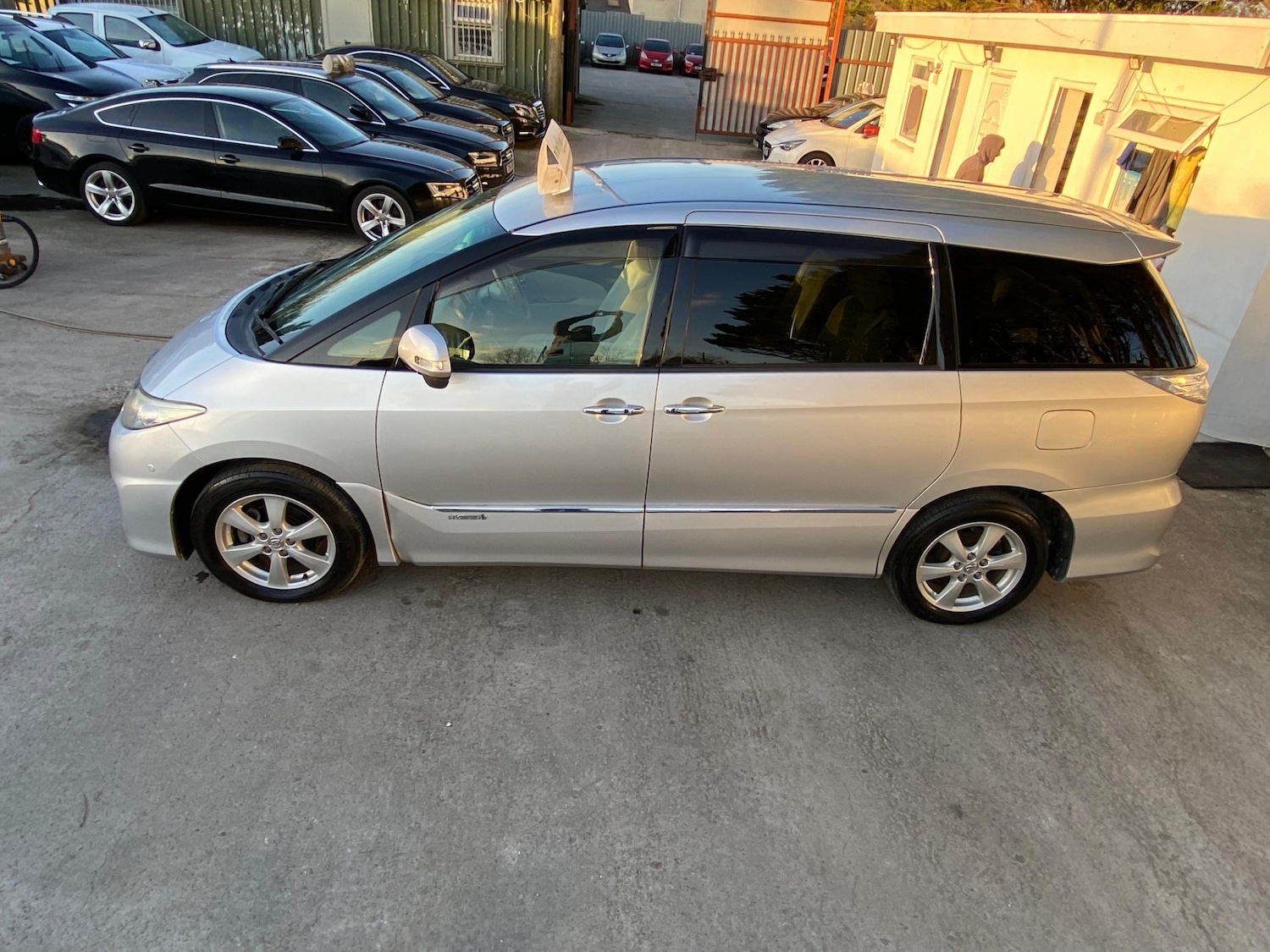 Used Toyota Estima 2025 for sale - 77307162: Photo 45