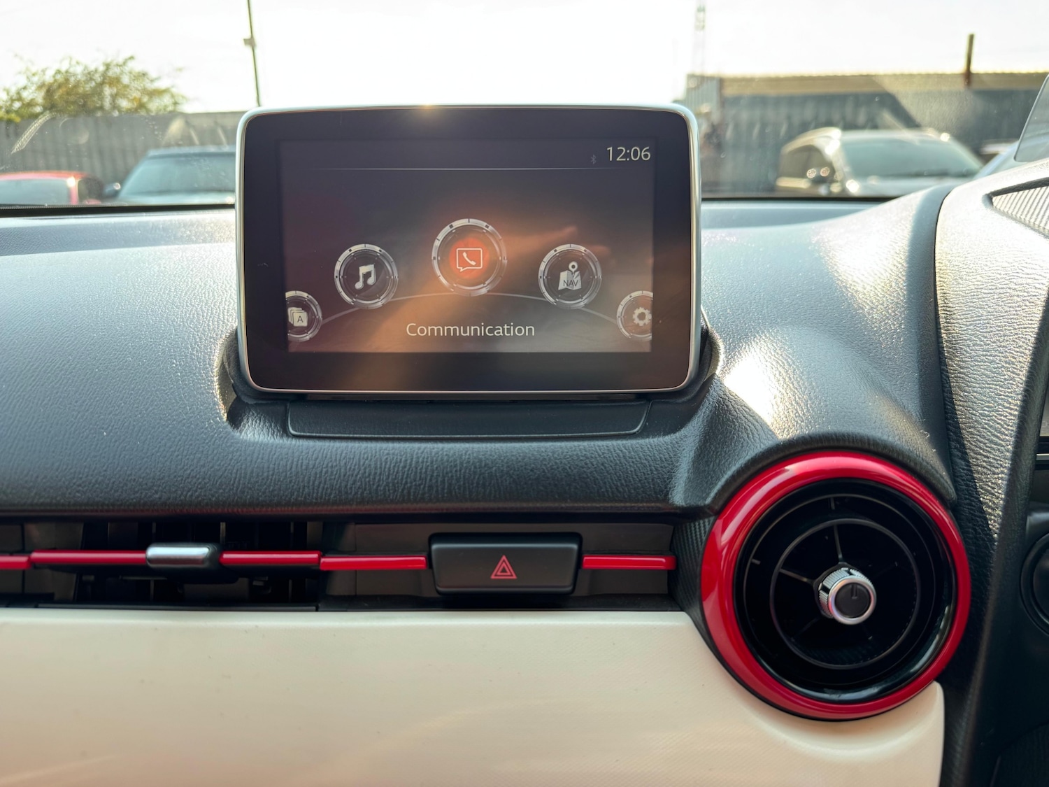 Used Mazda Demio 2015 for sale - 77770312: Photo 20