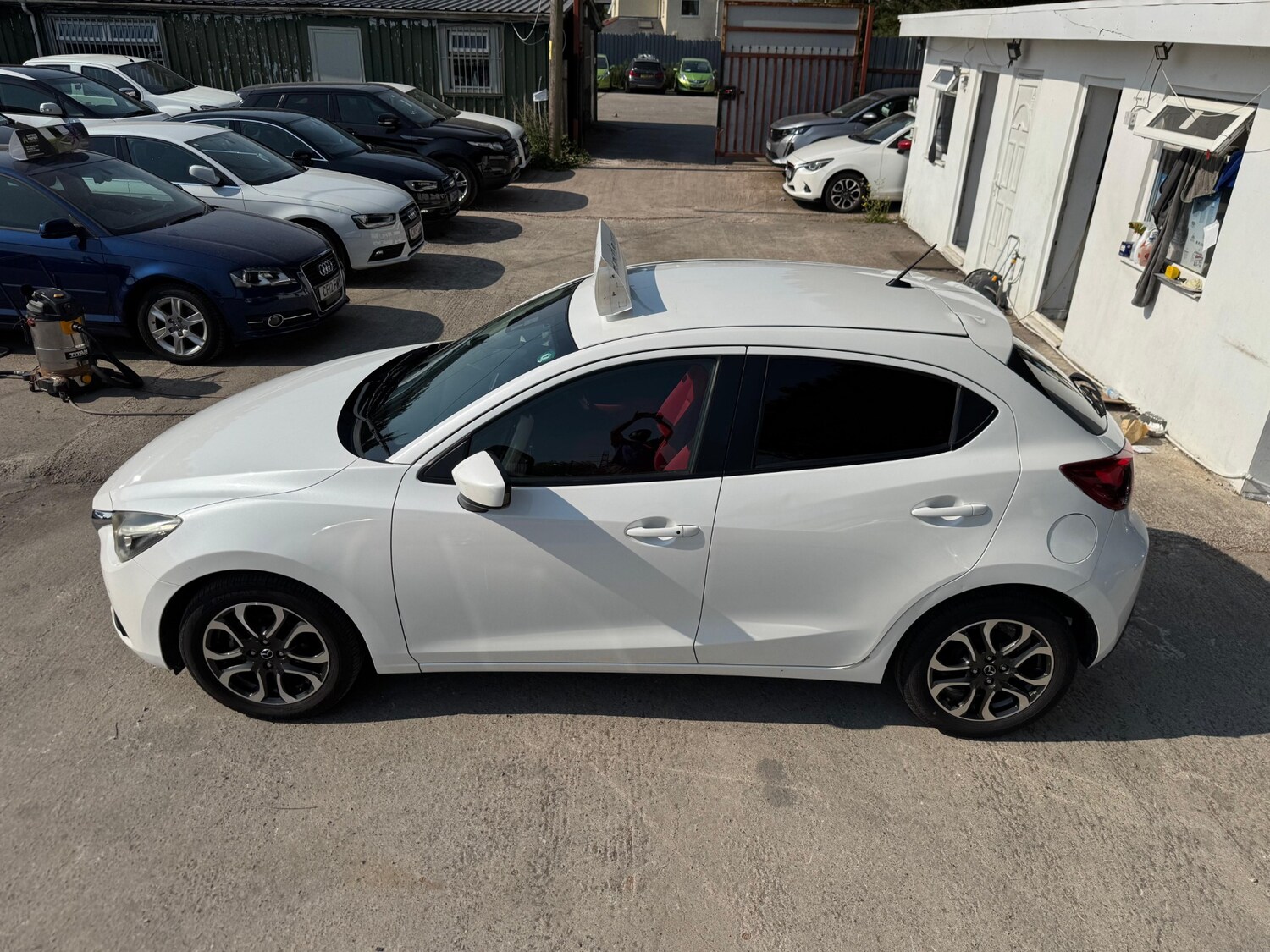 Used Mazda Demio 2015 for sale - 77770312: Photo 26