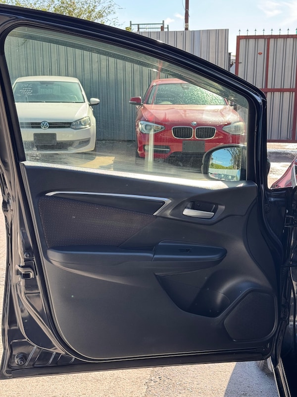 Used Honda Fit 2014 for sale - 76218532: Photo 28