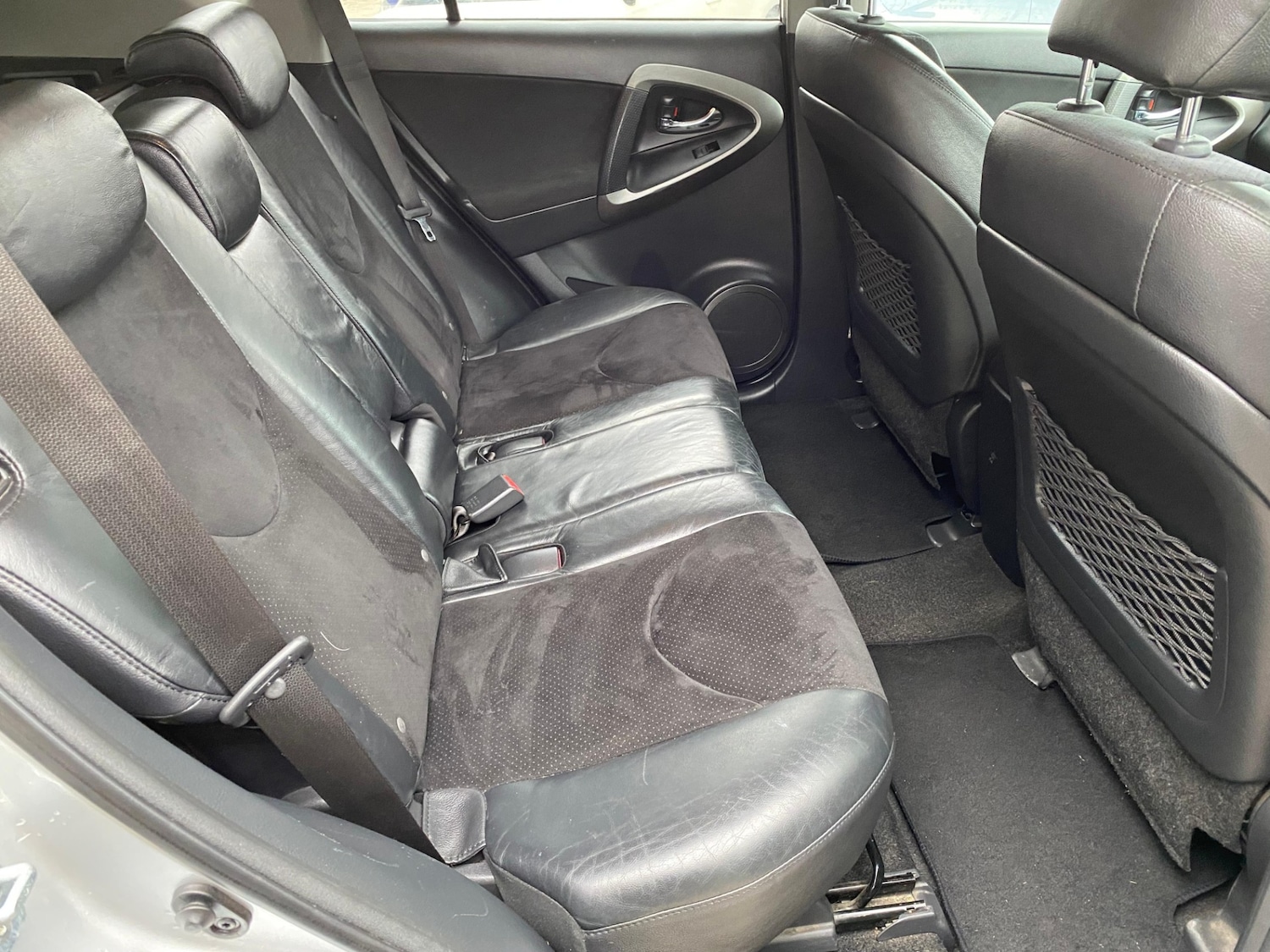 Used Toyota RAV4 2011 for sale - 77064071: Photo 14