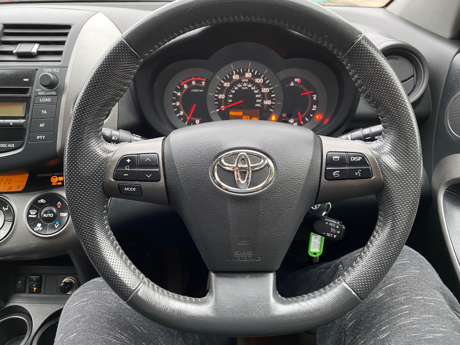 Used Toyota RAV4 2011 for sale - 77064071: Photo 17