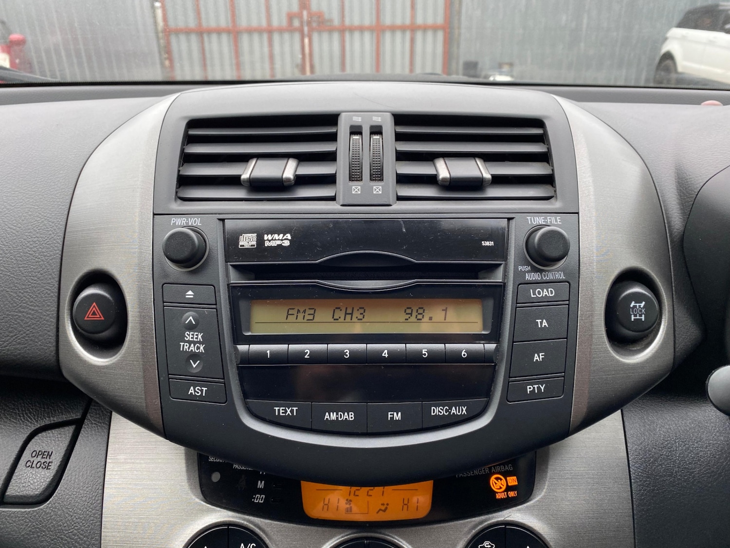 Used Toyota RAV4 2011 for sale - 77064071: Photo 19