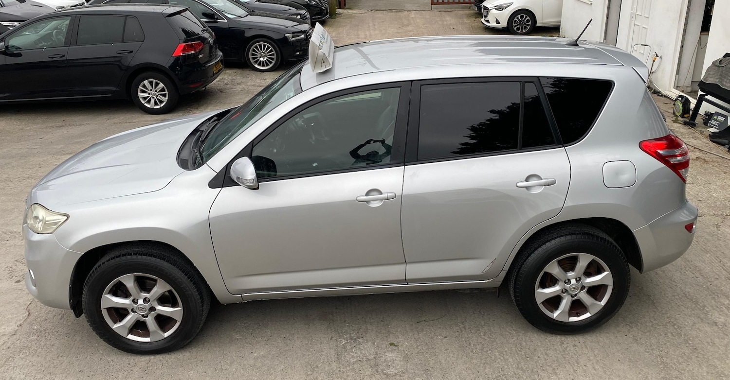 Used Toyota RAV4 2011 for sale - 77064071: Photo 38