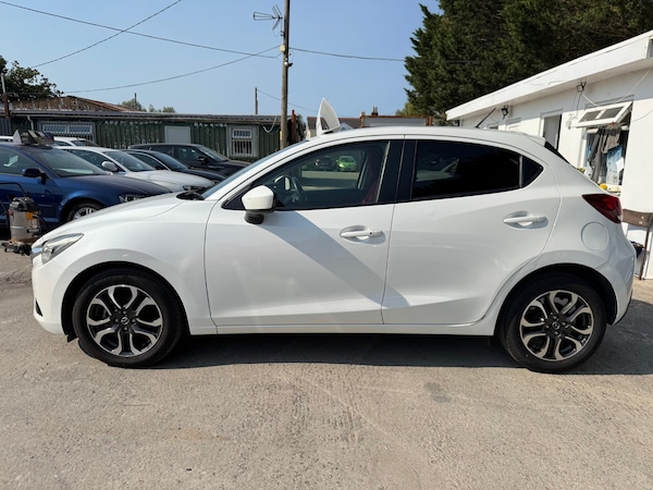 Used Mazda Demio 2015 for sale - 76181193: Photo 8