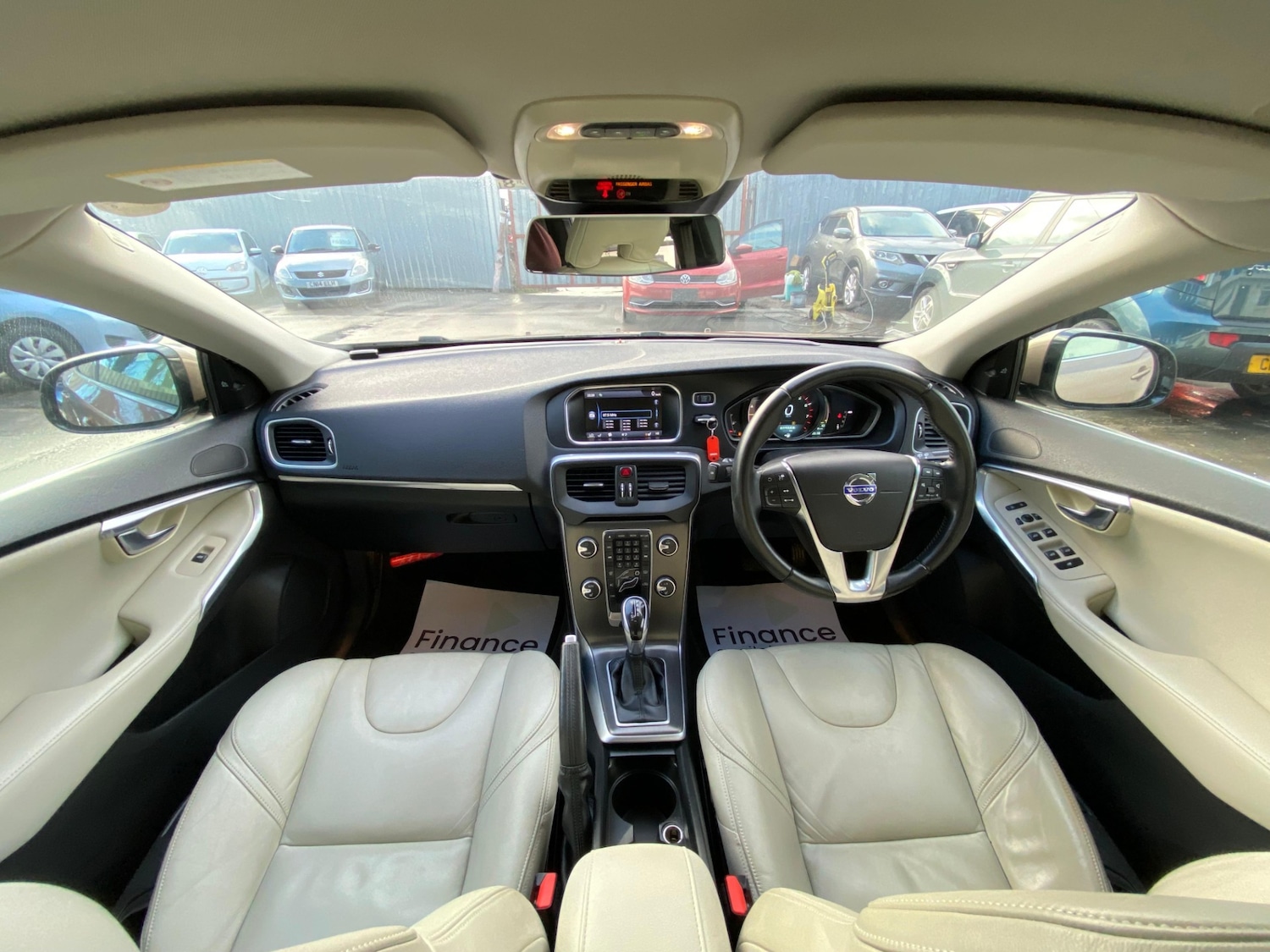 Used Volvo V40 2013 for sale - 78048403: Photo 16