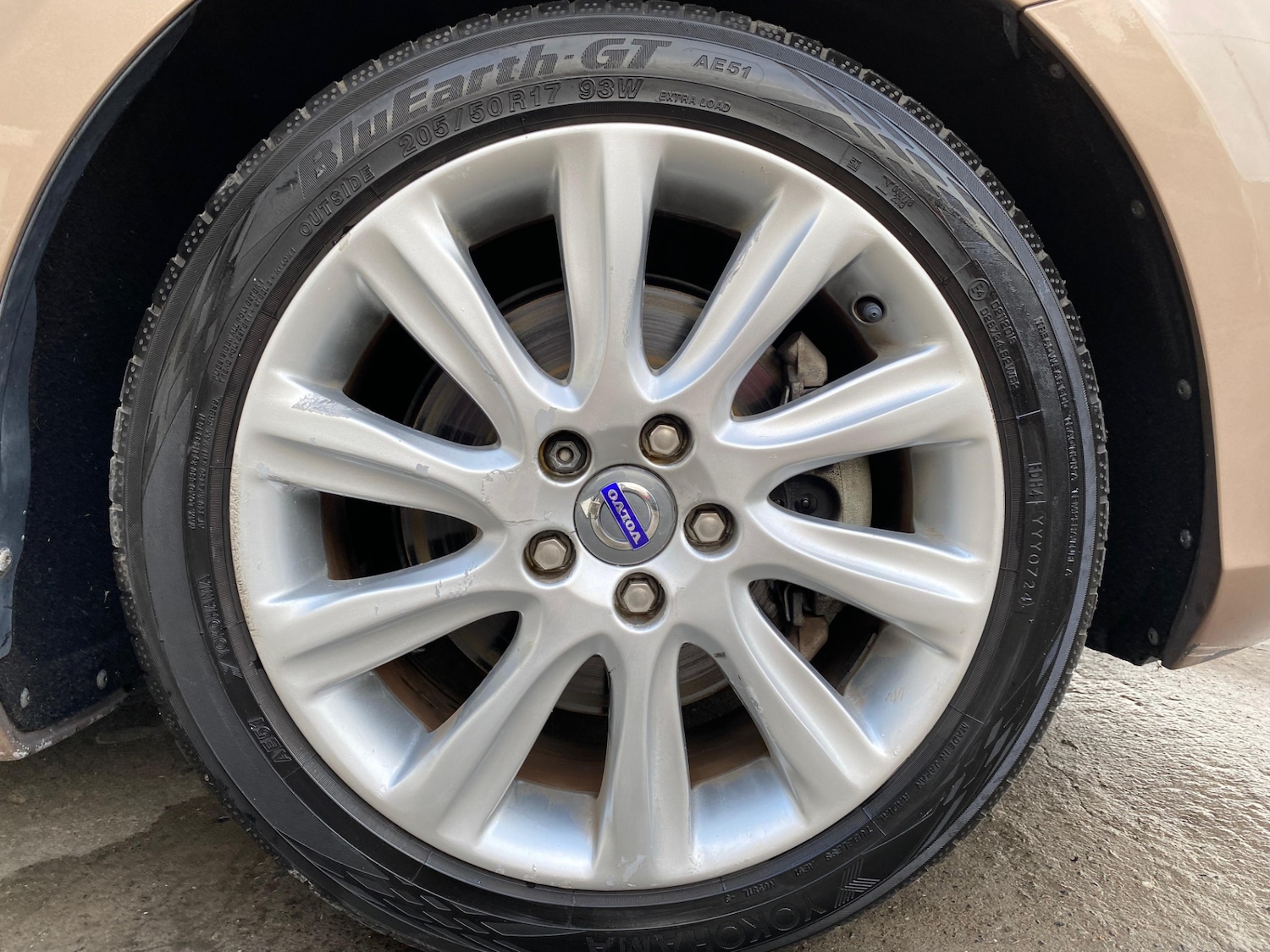 Used Volvo V40 2013 for sale - 78048403: Photo 34