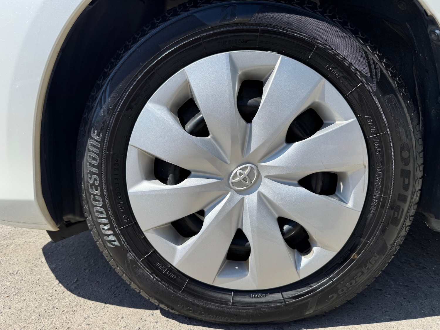 Used Toyota Vitz 2025 for sale - 76914339: Photo 33