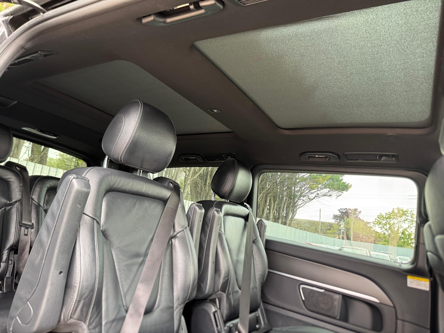 Used Mercedes-Benz V-Class 2025 for sale - 77401264: Photo 30