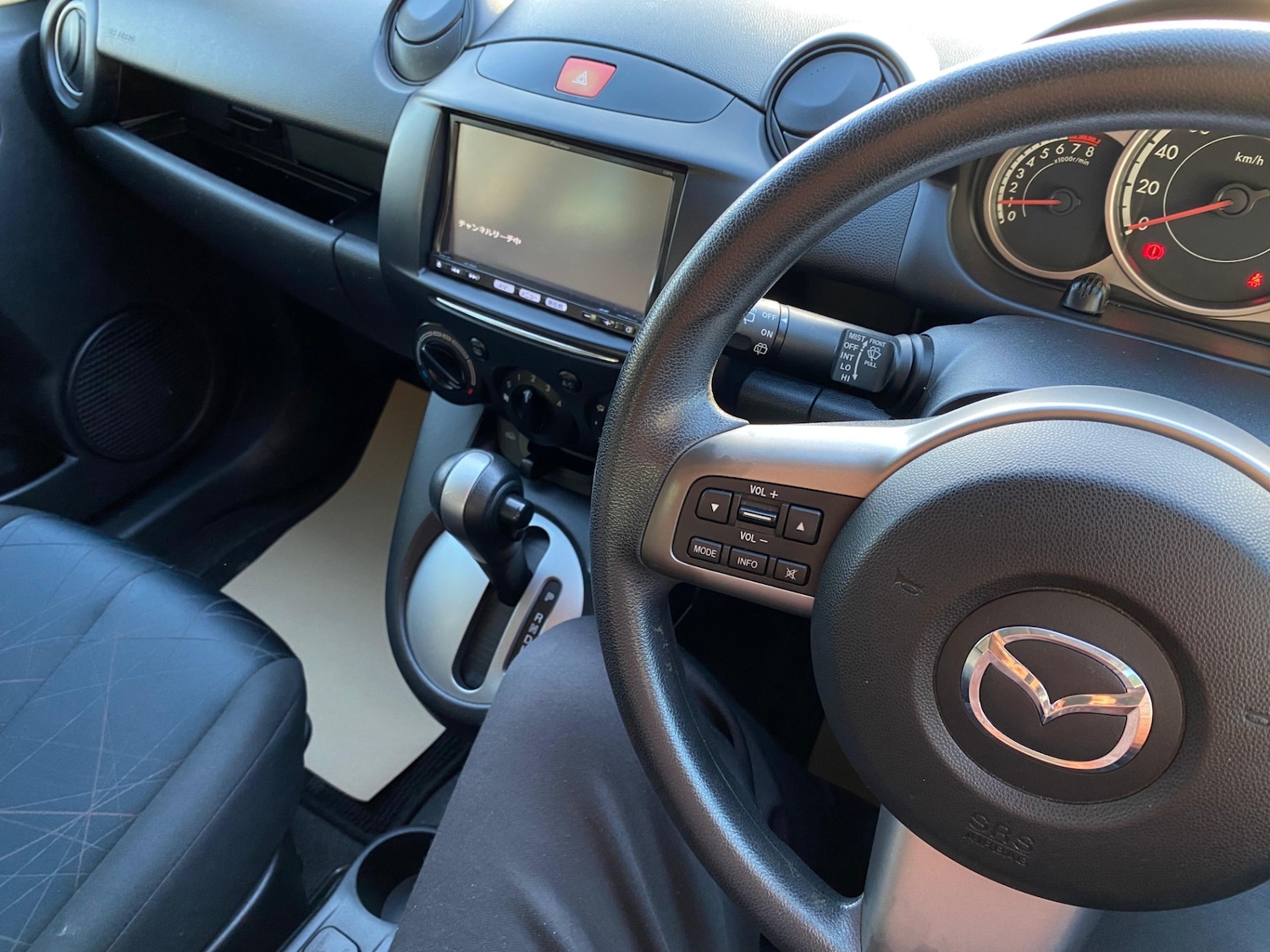 Used Mazda Mazda2 2012 for sale - 78186541: Photo 17