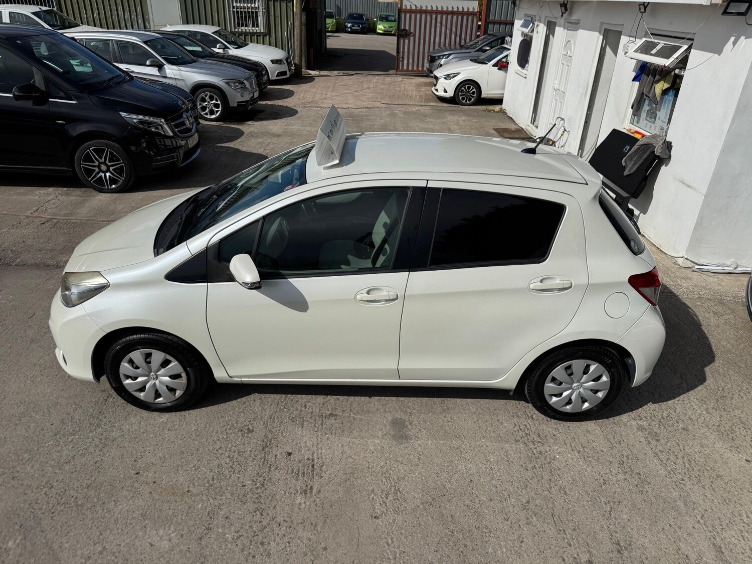 Used Toyota Vitz 2025 for sale - 77512156: Photo 37