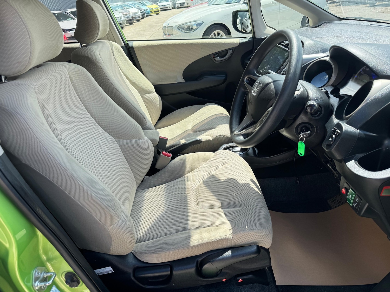 Used Honda Fit 2012 for sale - 76400082: Photo 21