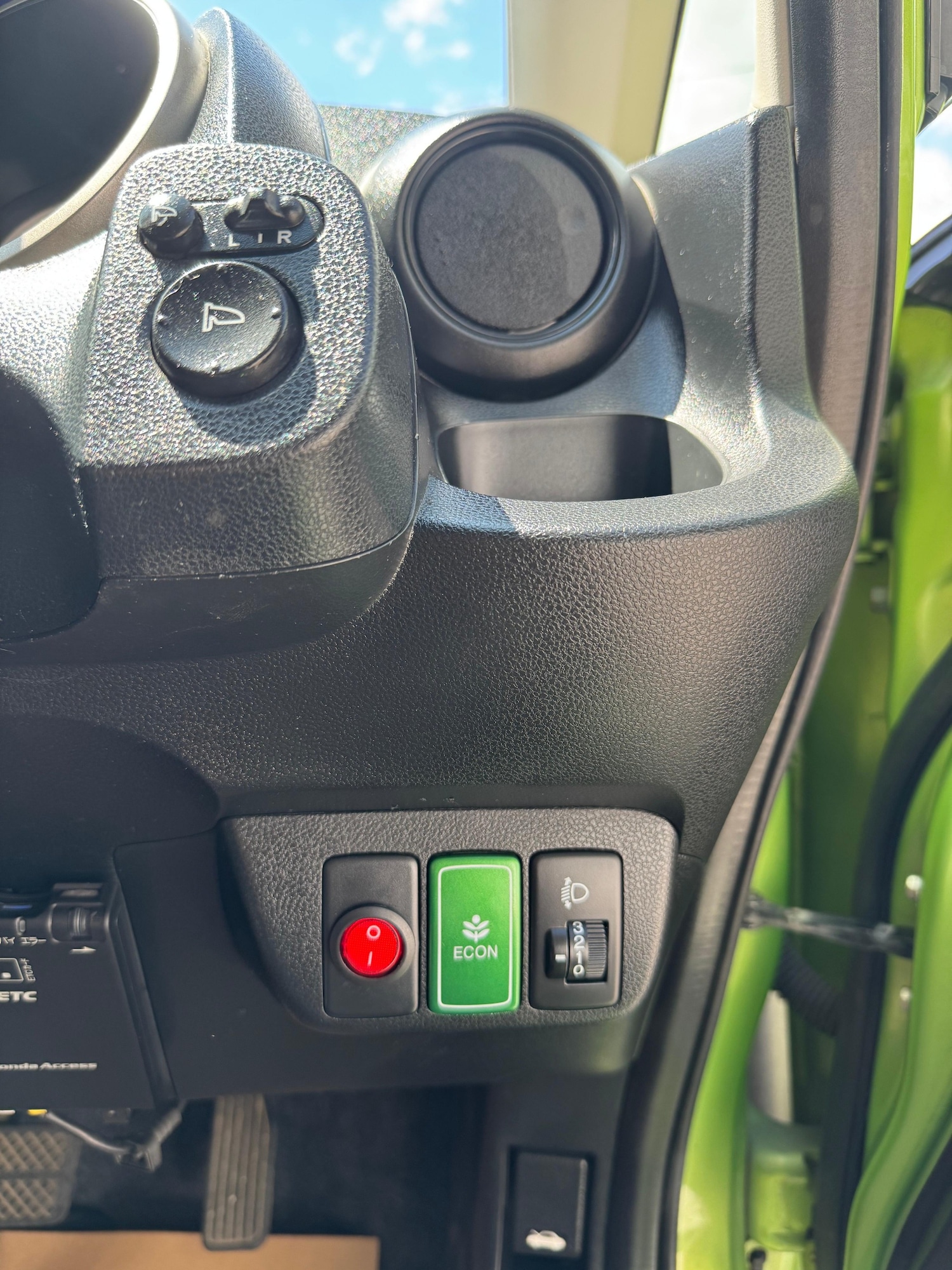 Used Honda Fit 2012 for sale - 76400082: Photo 27