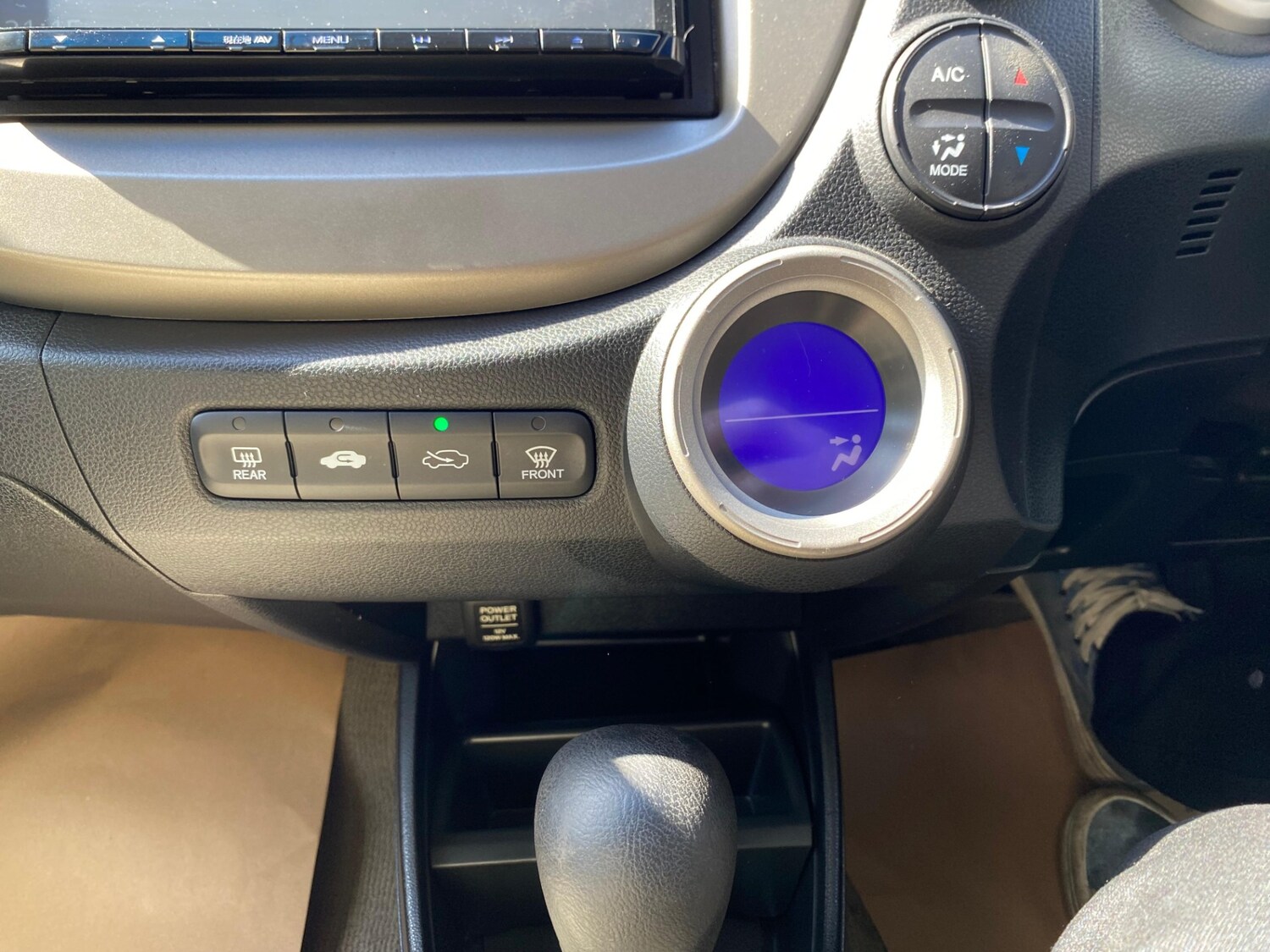 Used Honda Fit 2010 for sale - 78171976: Photo 21