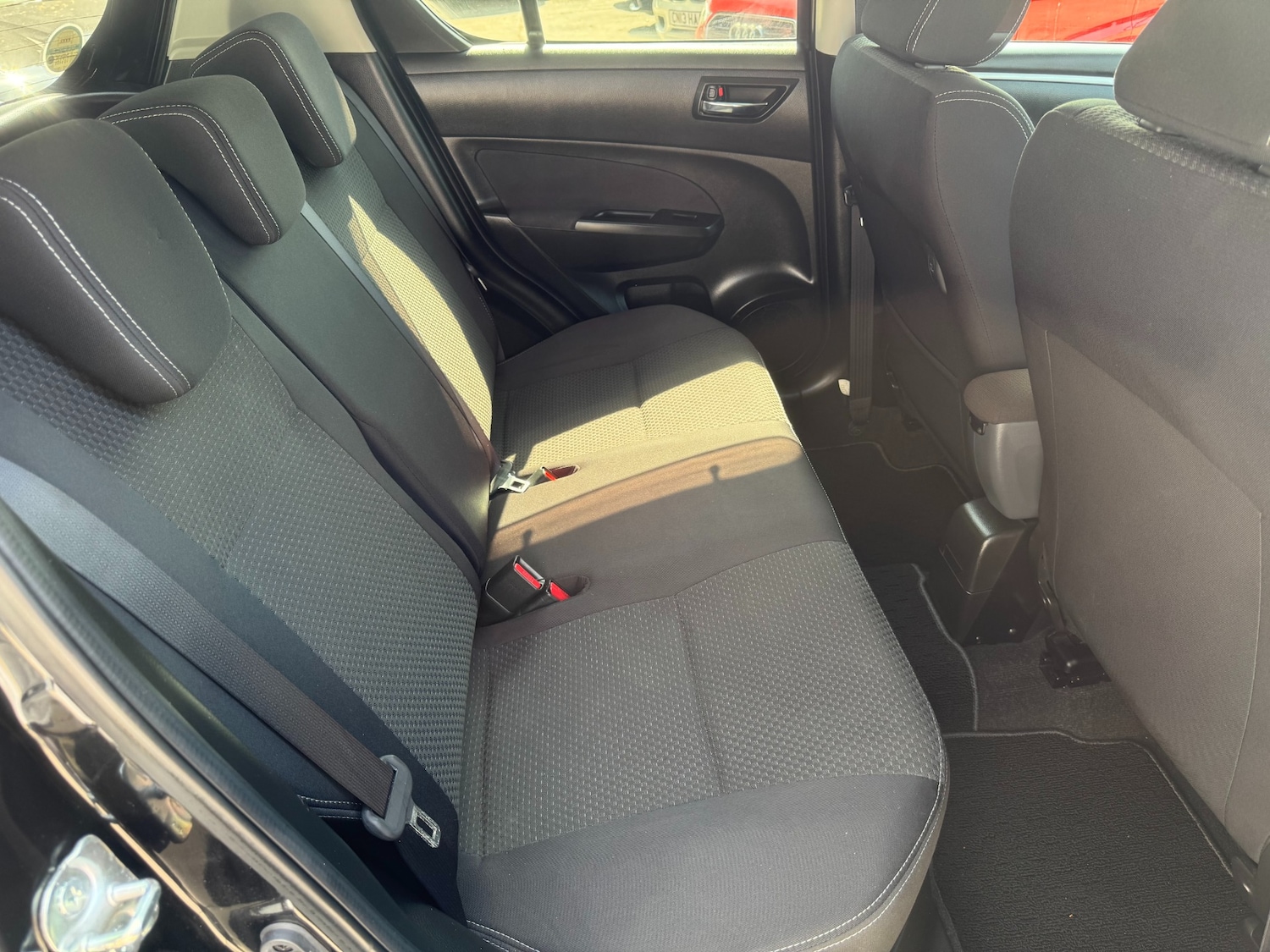 Used Suzuki Swift 2014 for sale - 76064963: Photo 15