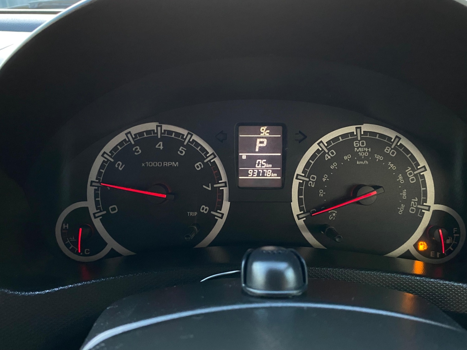 Used Suzuki Swift 2012 for sale - 76702531: Photo 19