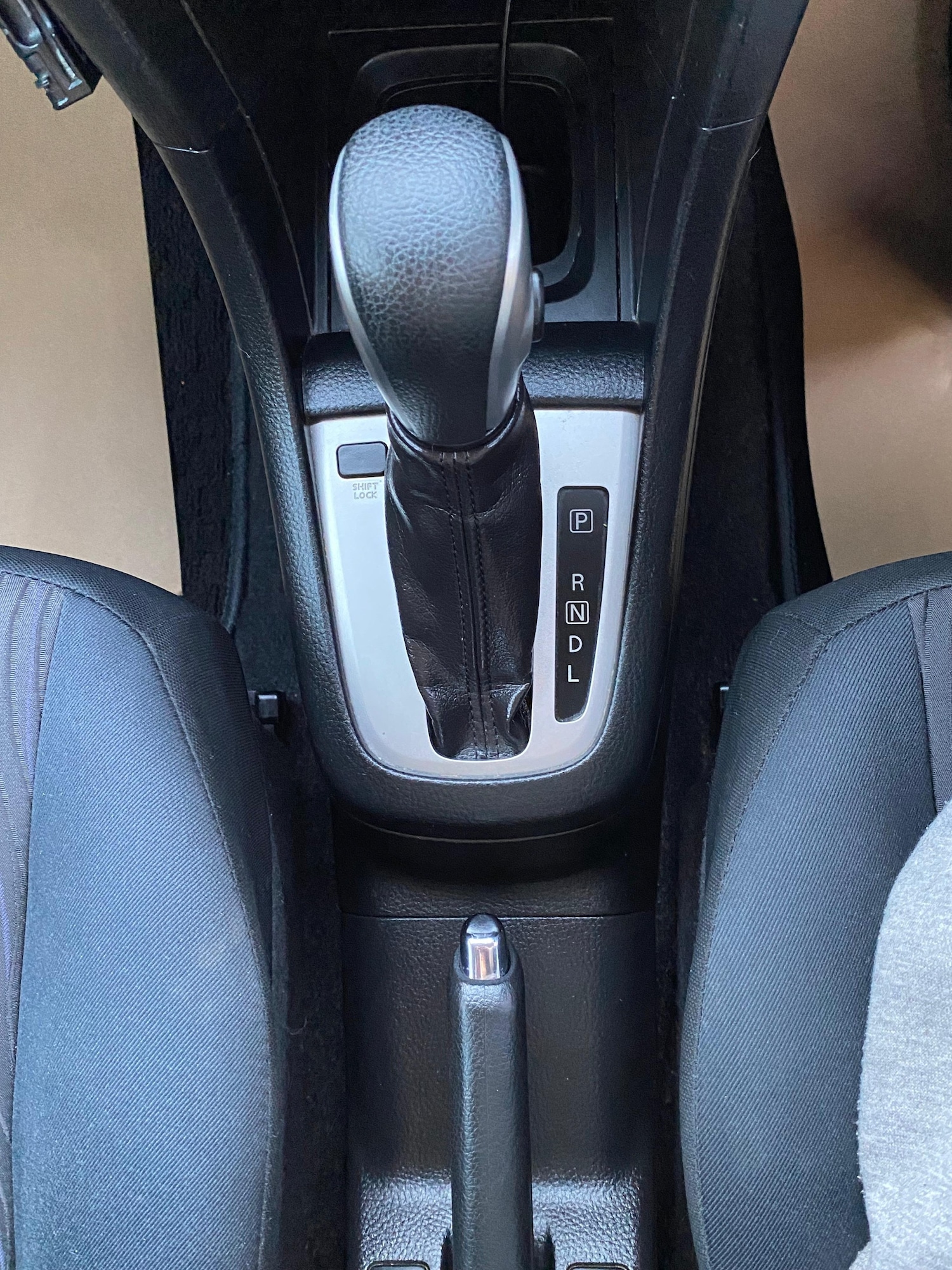 Used Suzuki Swift 2012 for sale - 76702531: Photo 22