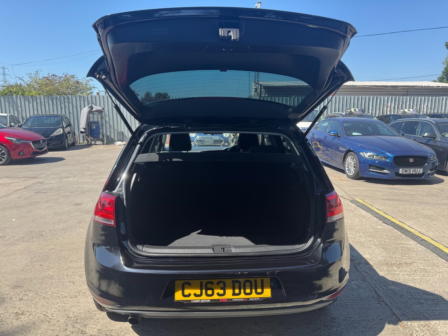 Used Volkswagen Golf 2025 for sale - 76646368: Photo 11