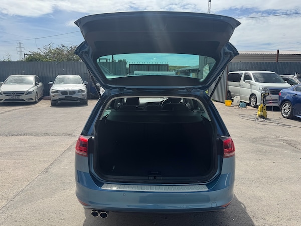 Used Volkswagen Golf 2014 for sale - 76274879: Photo 11