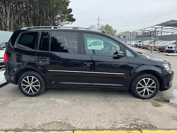 Used Volkswagen Touran 2011 for sale - 78426932: Photo