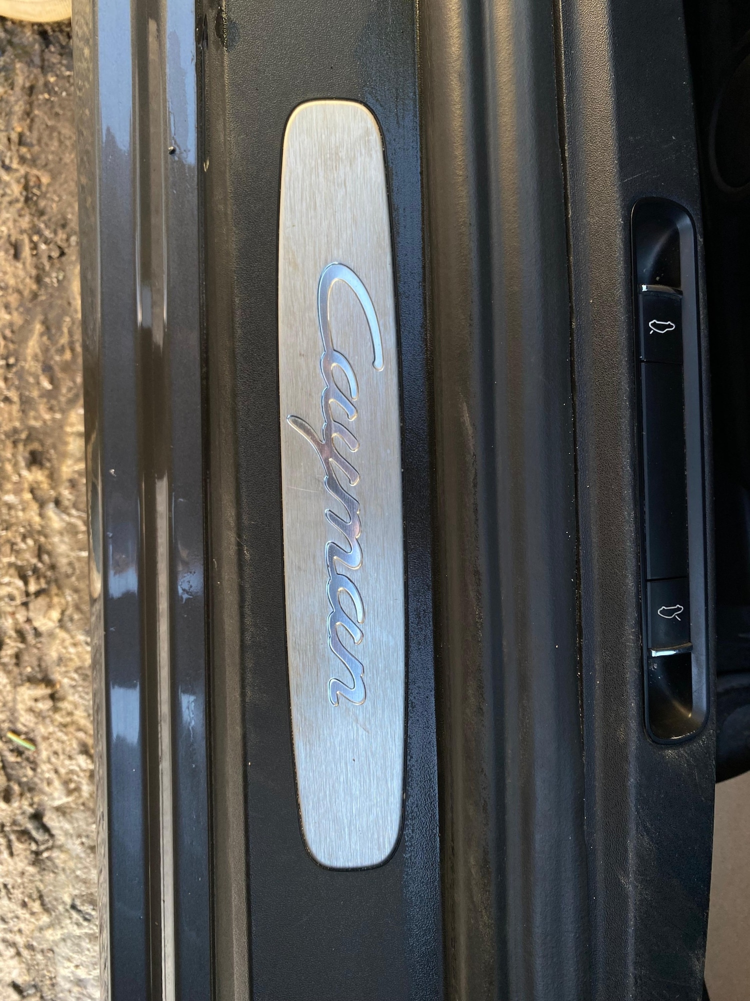 Used Porsche Cayman 2018 for sale - 78186524: Photo 25