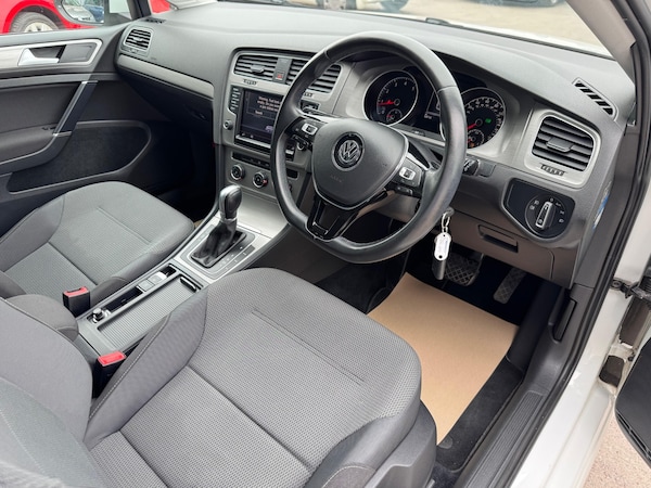 Used Volkswagen Golf 2014 for sale - 76231980: Photo 13