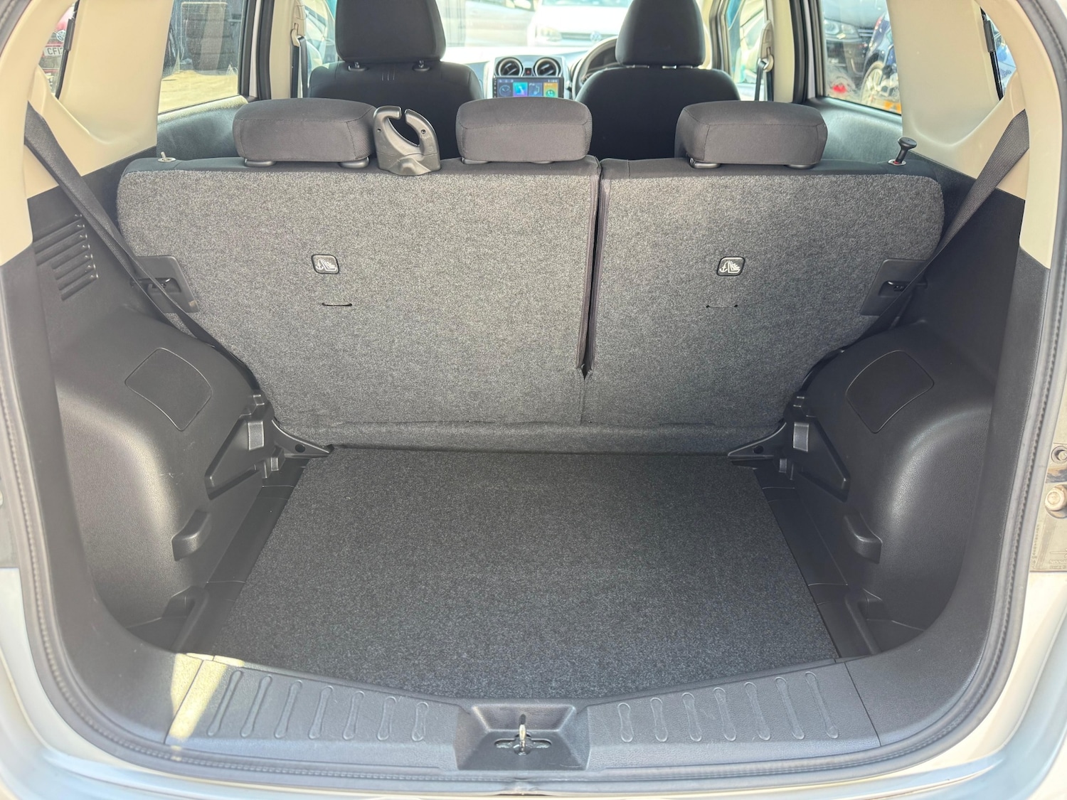 Used Nissan Note 2014 for sale - 76400006: Photo 19