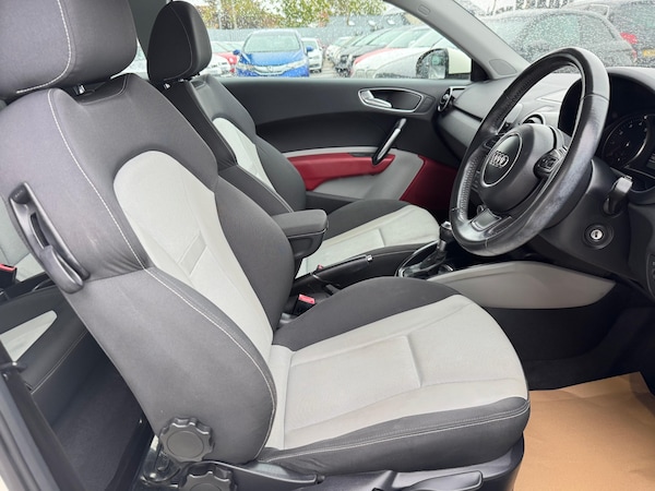 Used Audi A1 2011 for sale - 76231975: Photo 14