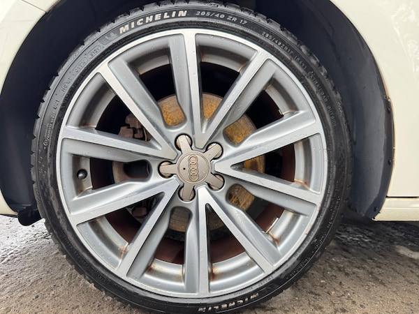 Used Audi A1 2011 for sale - 76231975: Photo 32