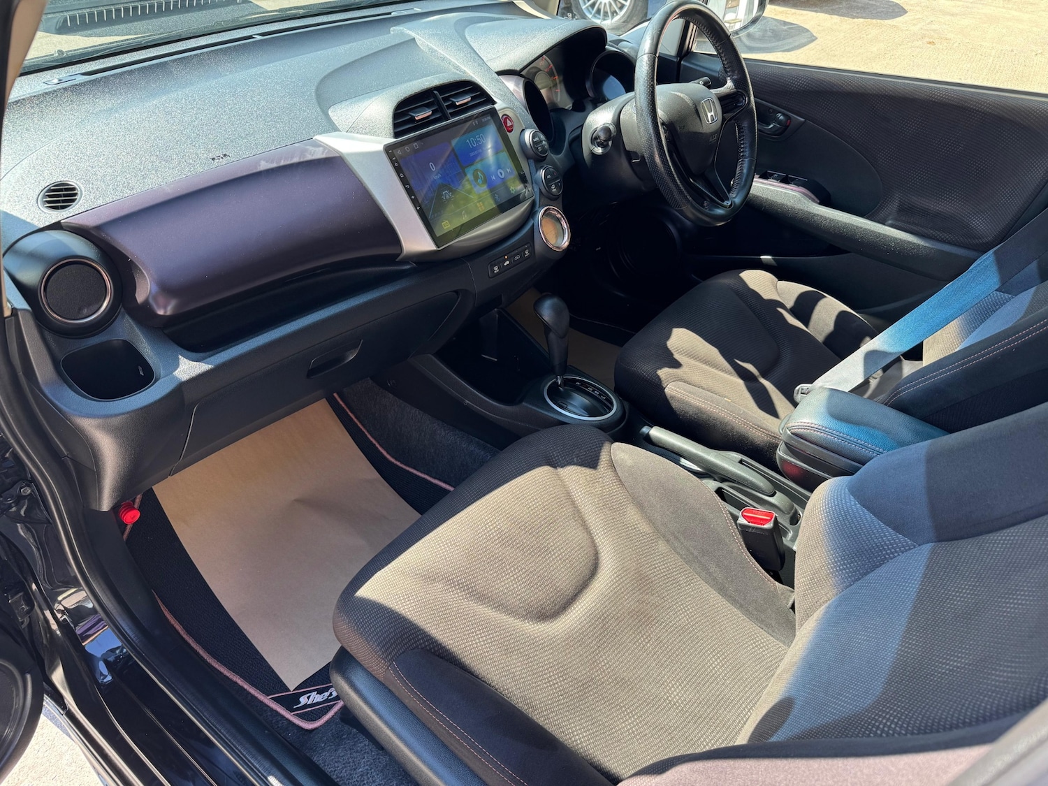 Vehicle 29