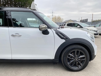 Used MINI Cooper 2011 for sale - 76447363: Photo