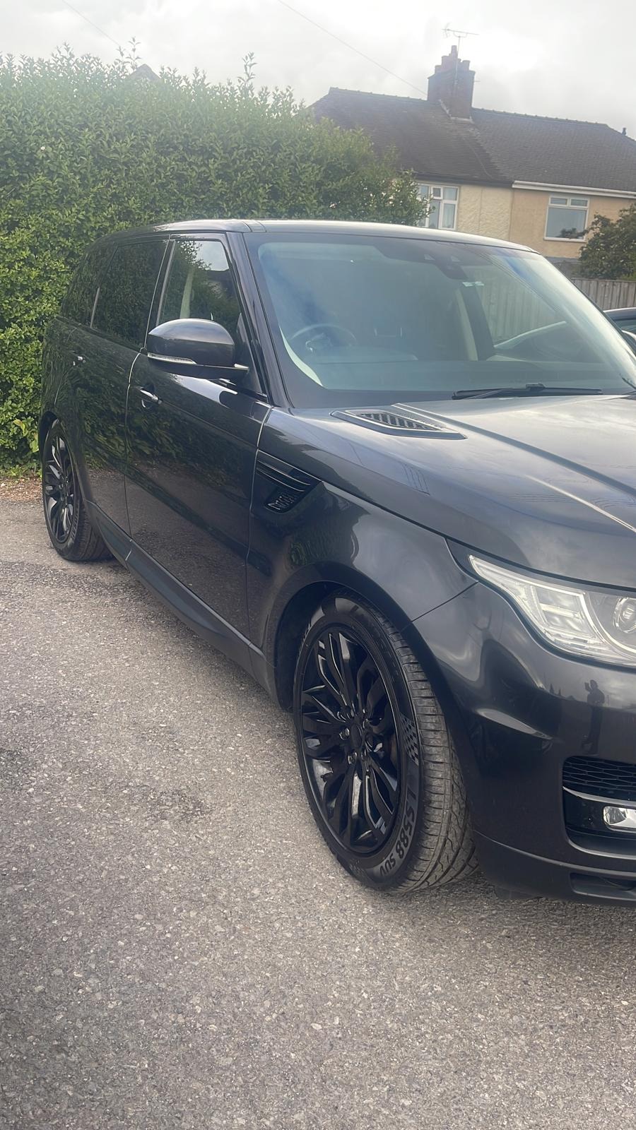 Used Land Rover Range Rover Sport 2017 for sale - 76567883: Photo 2