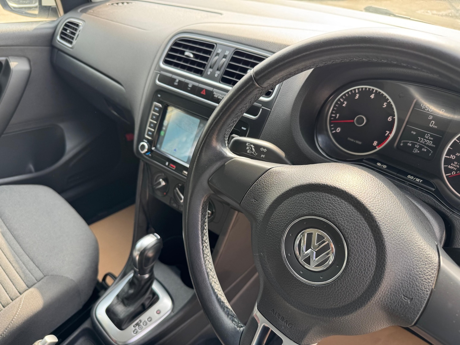 Used Volkswagen Polo 2014 for sale - 76143293: Photo 17