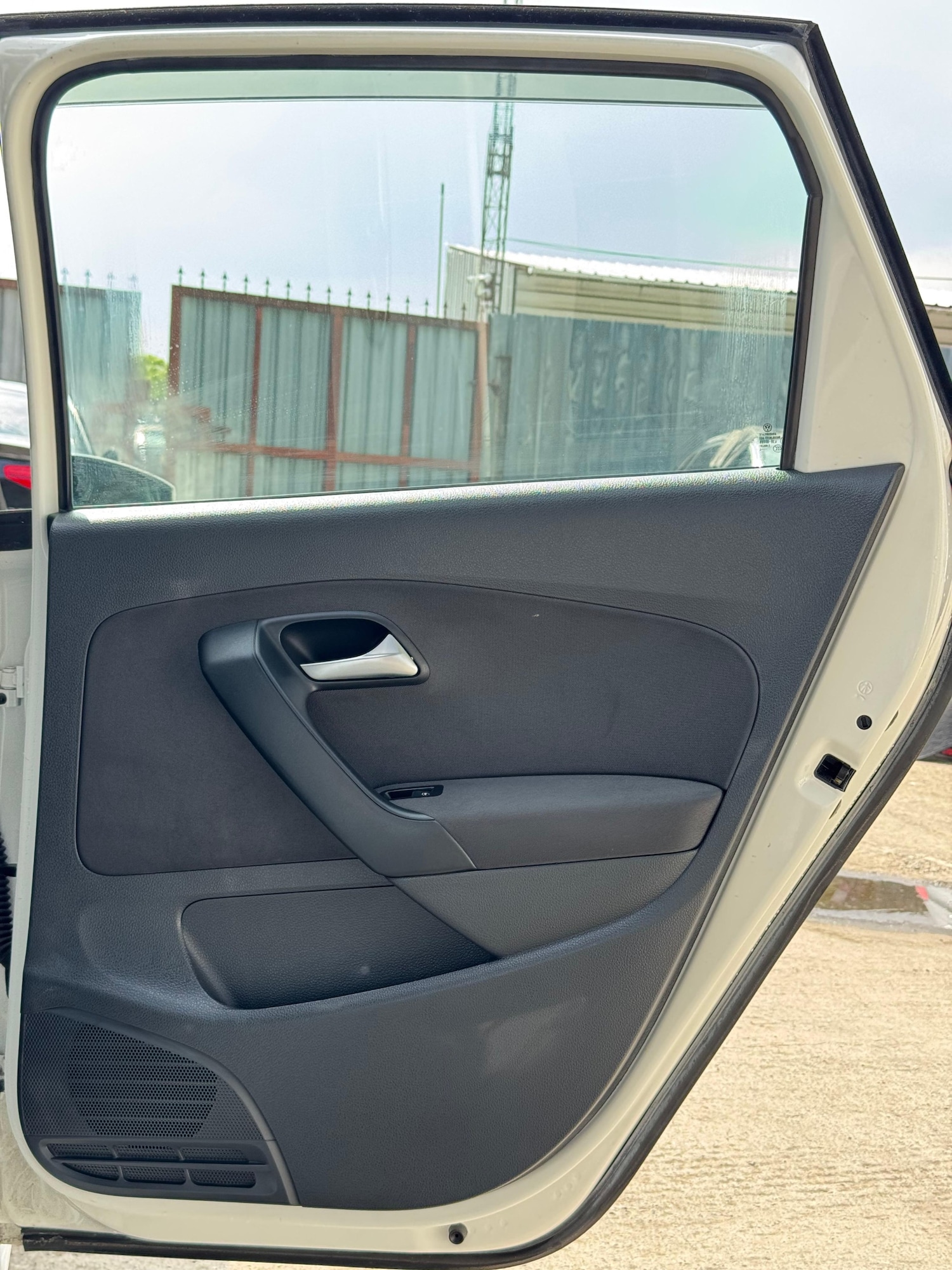 Used Volkswagen Polo 2014 for sale - 76143293: Photo 27