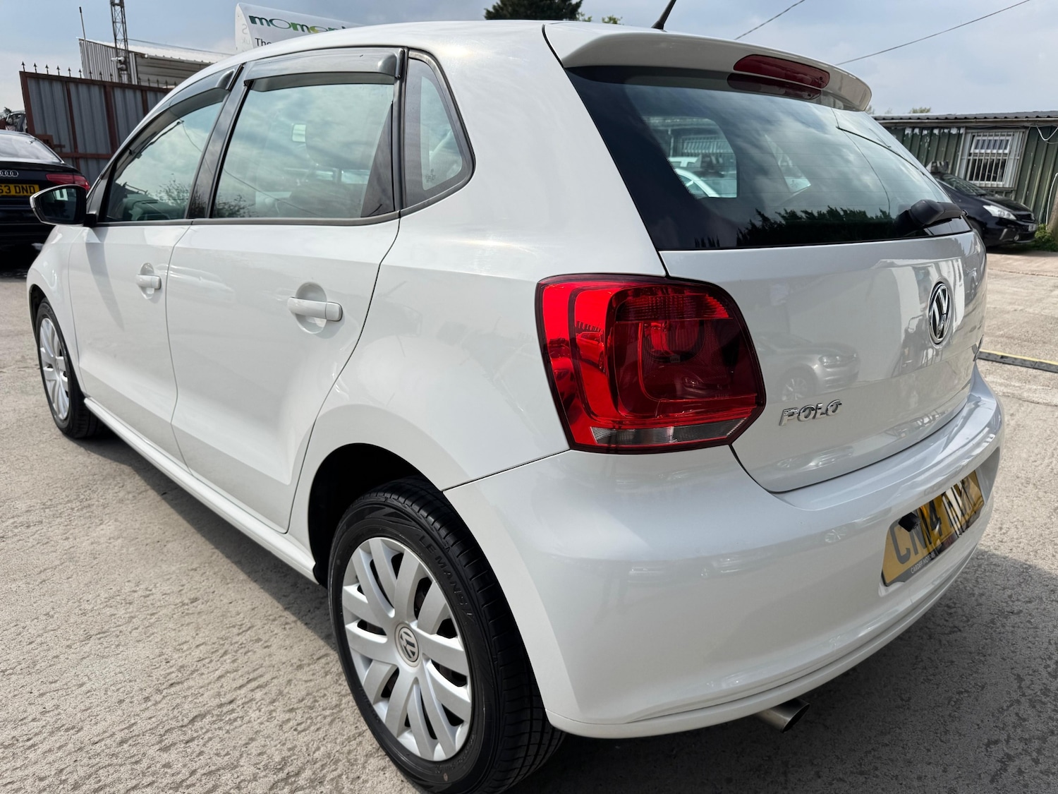 Used Volkswagen Polo 2014 for sale - 76143293: Photo 41