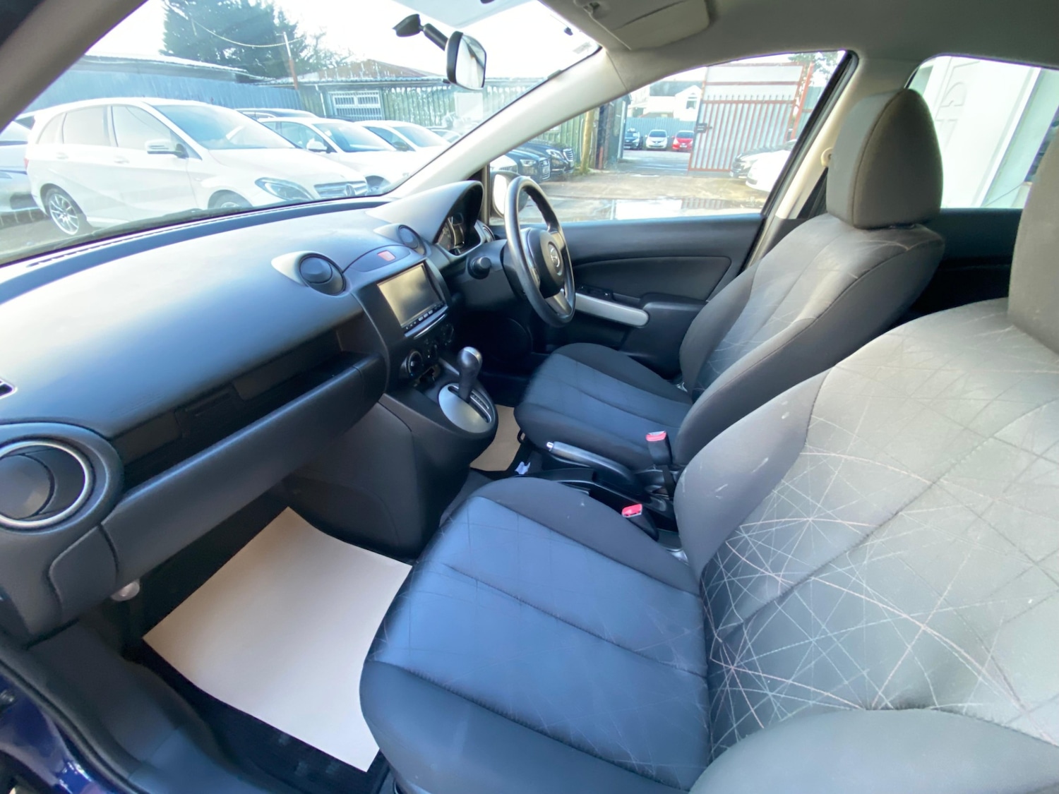 Used Mazda Mazda2 2012 for sale - 78073634: Photo 29