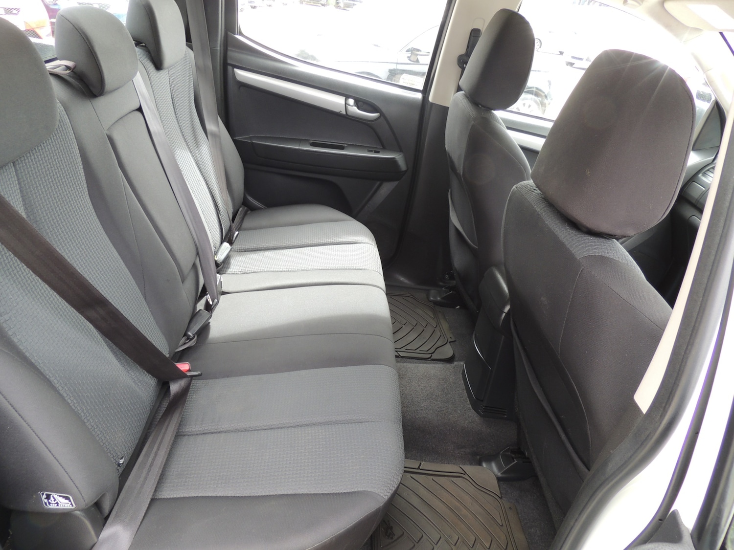 Used Isuzu D-Max 2014 for sale - 76928153: Photo 14