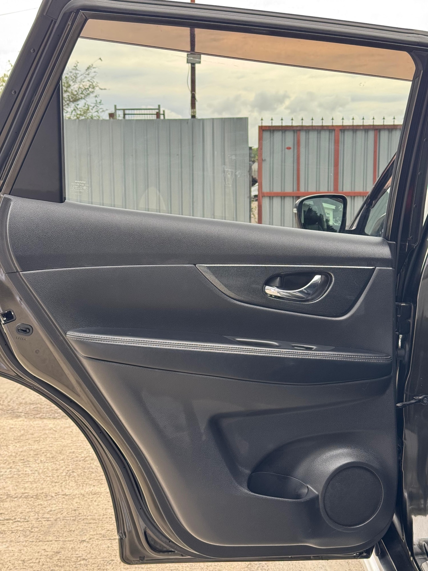 Used Nissan X-Trail 2014 for sale - 76129096: Photo 27