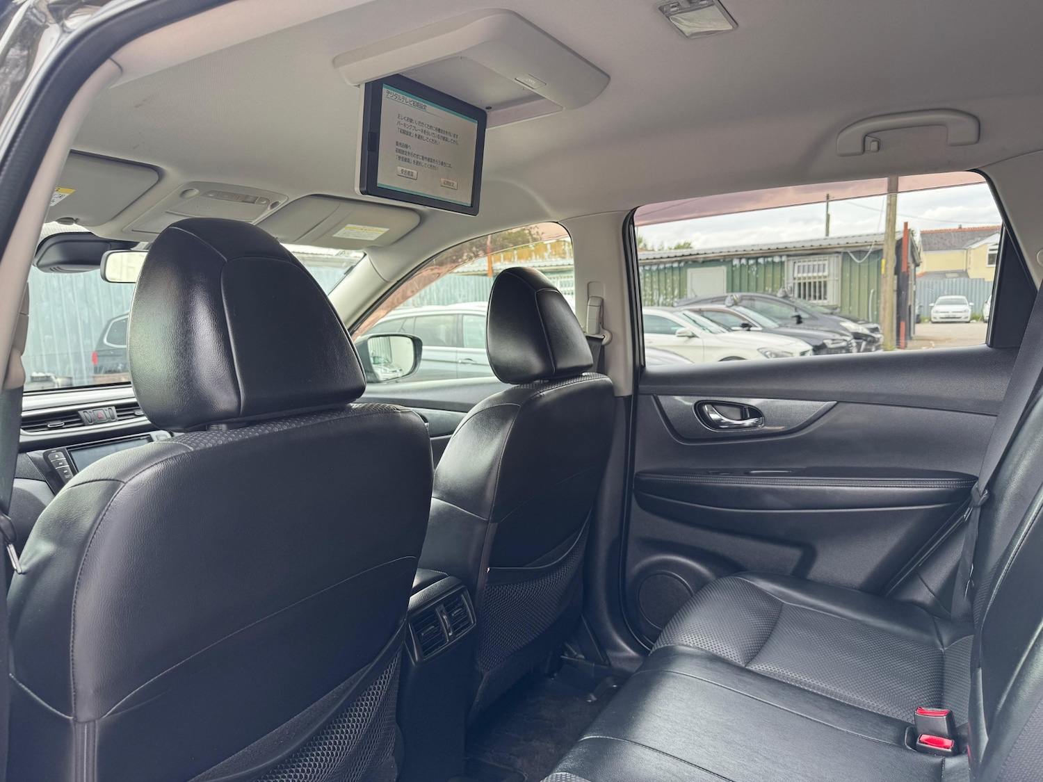 Used Nissan X-Trail 2014 for sale - 76129096: Photo 32