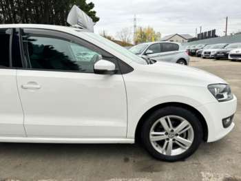 Used Volkswagen Polo 2013 for sale - 74981019: Photo