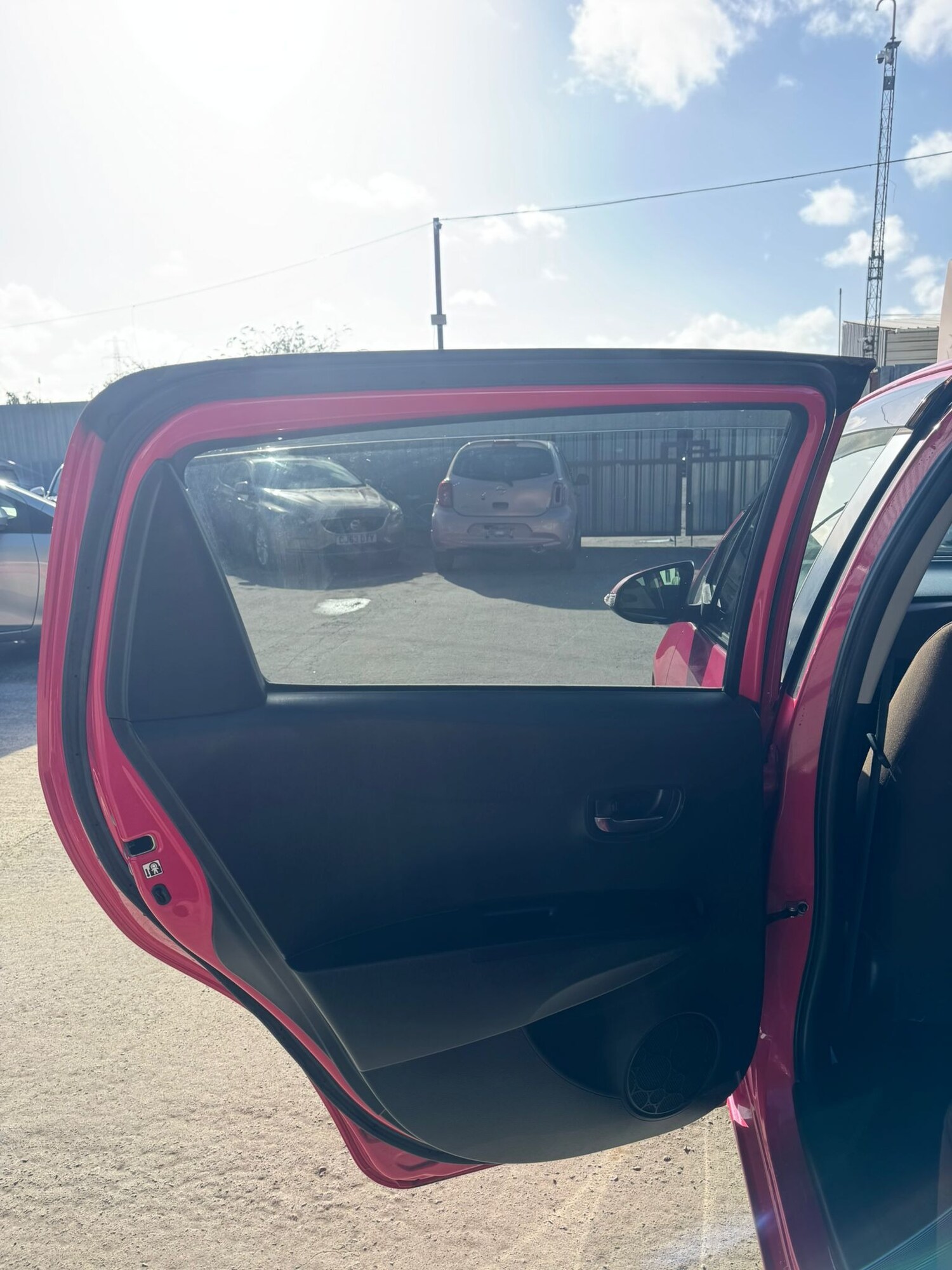 Used Toyota Vitz 2013 for sale - 77833630: Photo 25