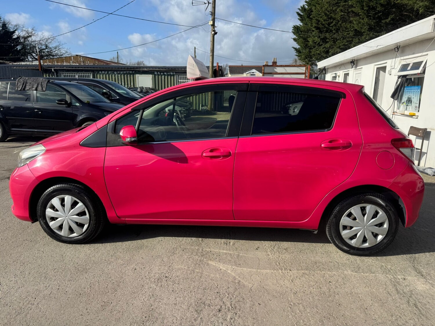 Used Toyota Vitz 2013 for sale - 77833630: Photo 6
